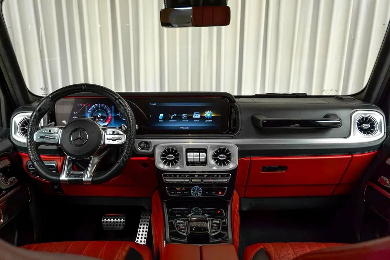 مرسيدس بنز G 63 AMG G MANUFAKTUR | FULL OPTIONS | FULL AGENCY SERVICE HISTORY | EXCELLENT CONDITION