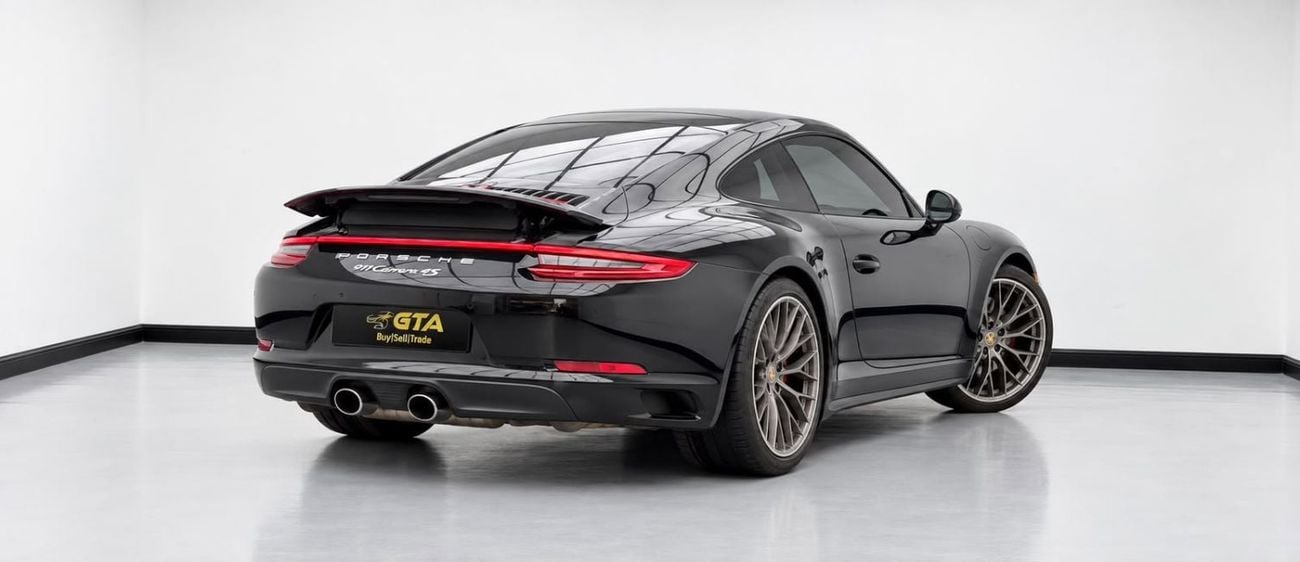 Porsche 911 CARRERA 4S