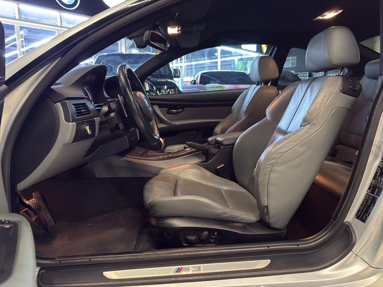 BMW M3 STANDARD 2011 BMW M3 | Perfect Condition | No paint or Accidents | Low Mileage