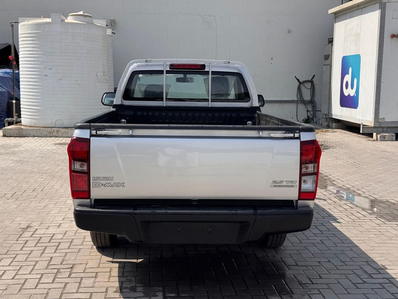 Isuzu D-MAX 4x2 Single Cab (2 Doors) MY 2027 - Made in India, GCC Spec