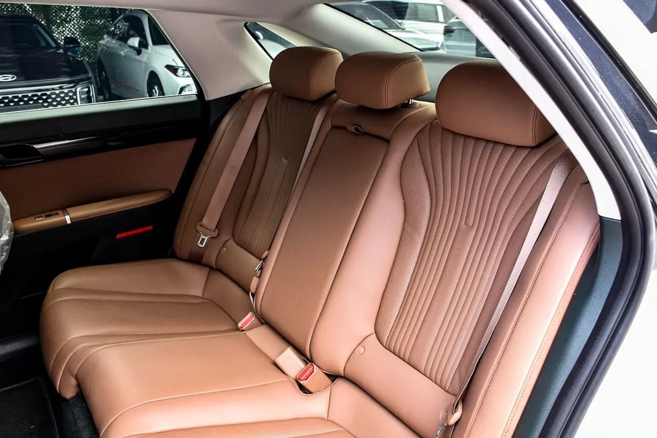 Hyundai Azera Hybrid | Korean Specs | Clean Title | 13K KM | White | هيونداي ازيرا هايبرد