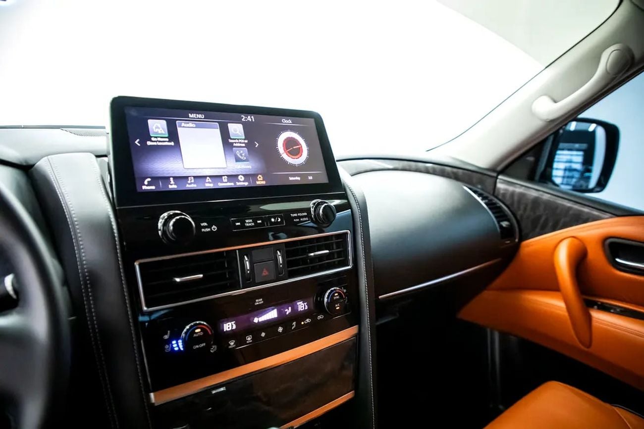 نيسان باترول LE TITANIUM TITANIUM | V8 | GCC | WARRANTY AND CUSTOMER SERVICE | EXCELLENT CONDITION