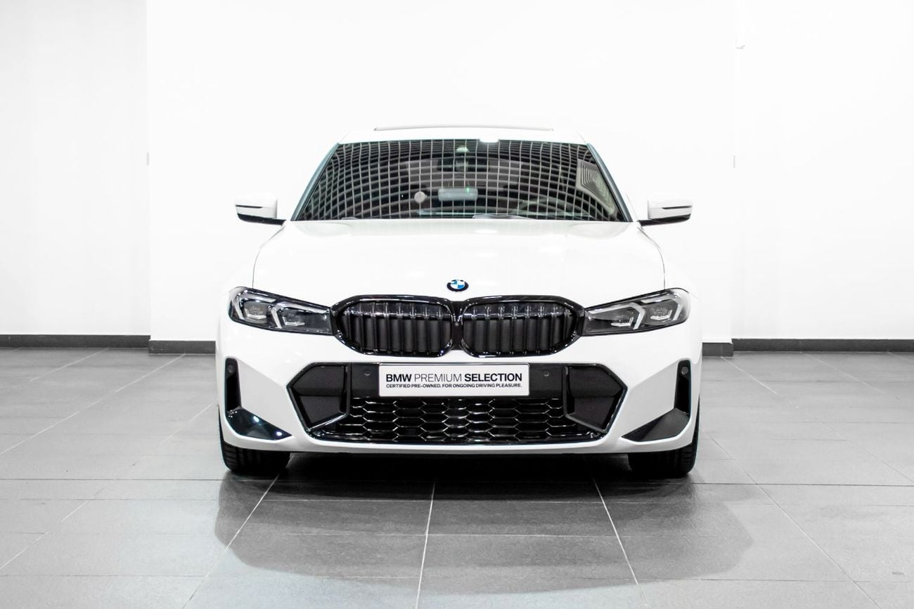 BMW 330i LUXURY M SPORT 330i Luxury M Sport Package