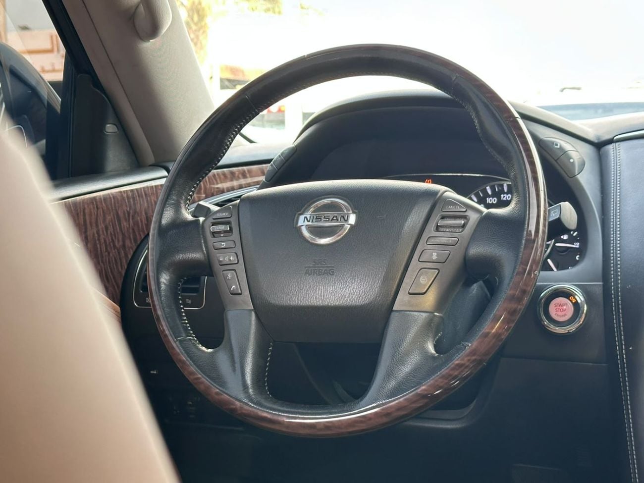 Nissan Patrol LE PLATINUM