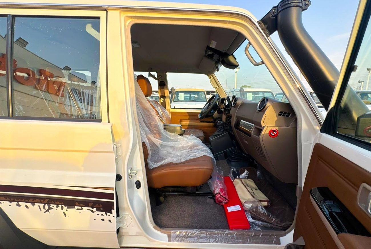 Toyota Land Cruiser 70 LC76 LX