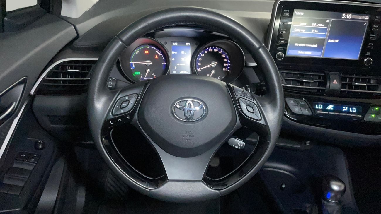 Toyota C-HR GX 2022 | AED 988/Month | 0 DP | 30 Day Return | Warranty | Service History