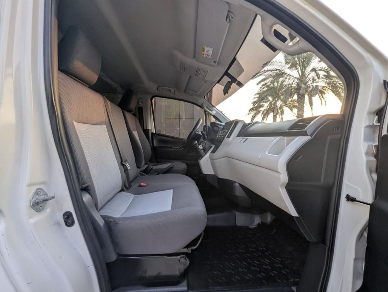 Toyota Hiace GL