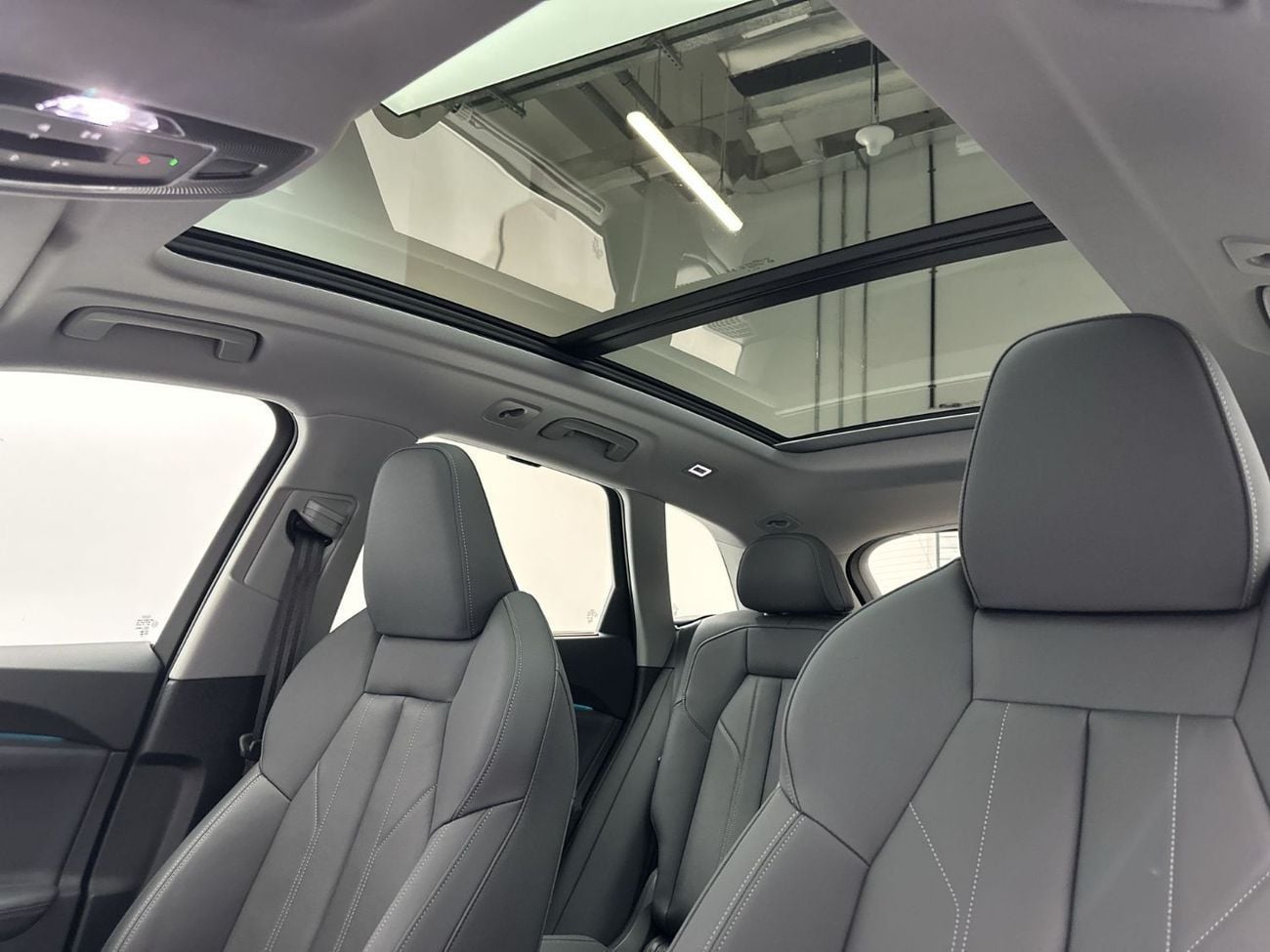 Audi Q5 45 TFSI S-LINE quattro 204hp (Ref# 28628)