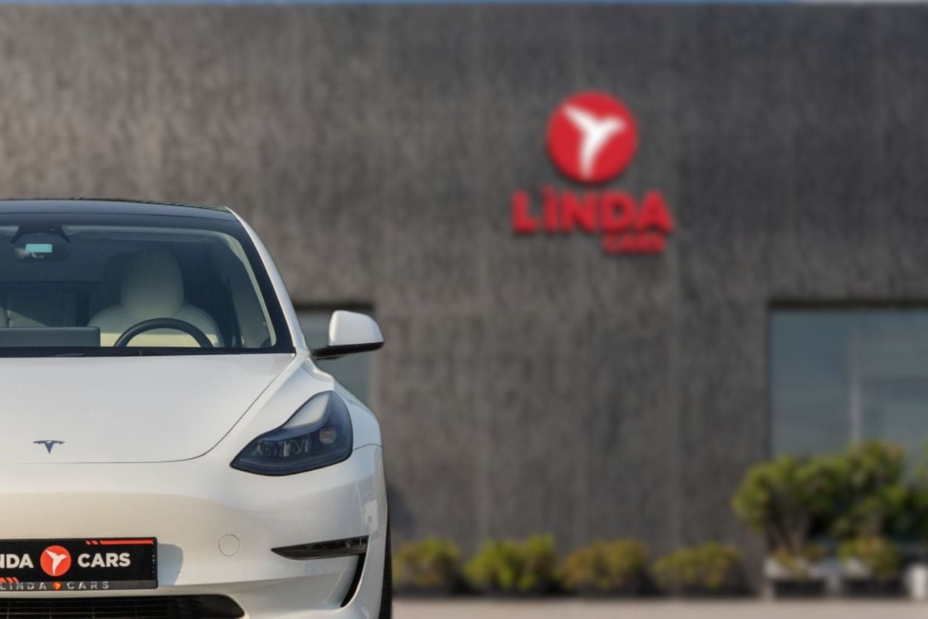 Tesla Model 3 PERFORMANCE Tesla Model 3 Performance Base Plus 2022 GCC | Agency Warranty