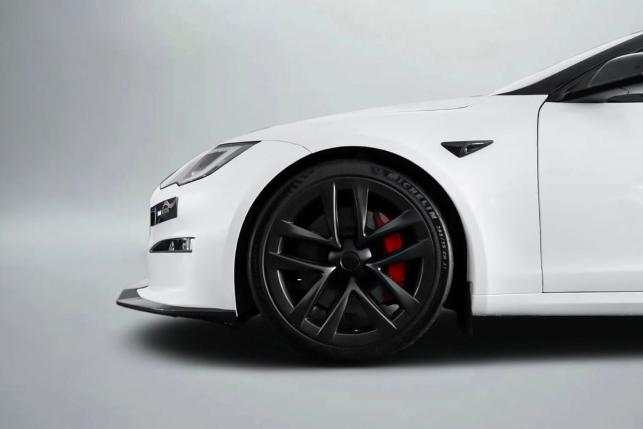 Tesla Model S PLAID