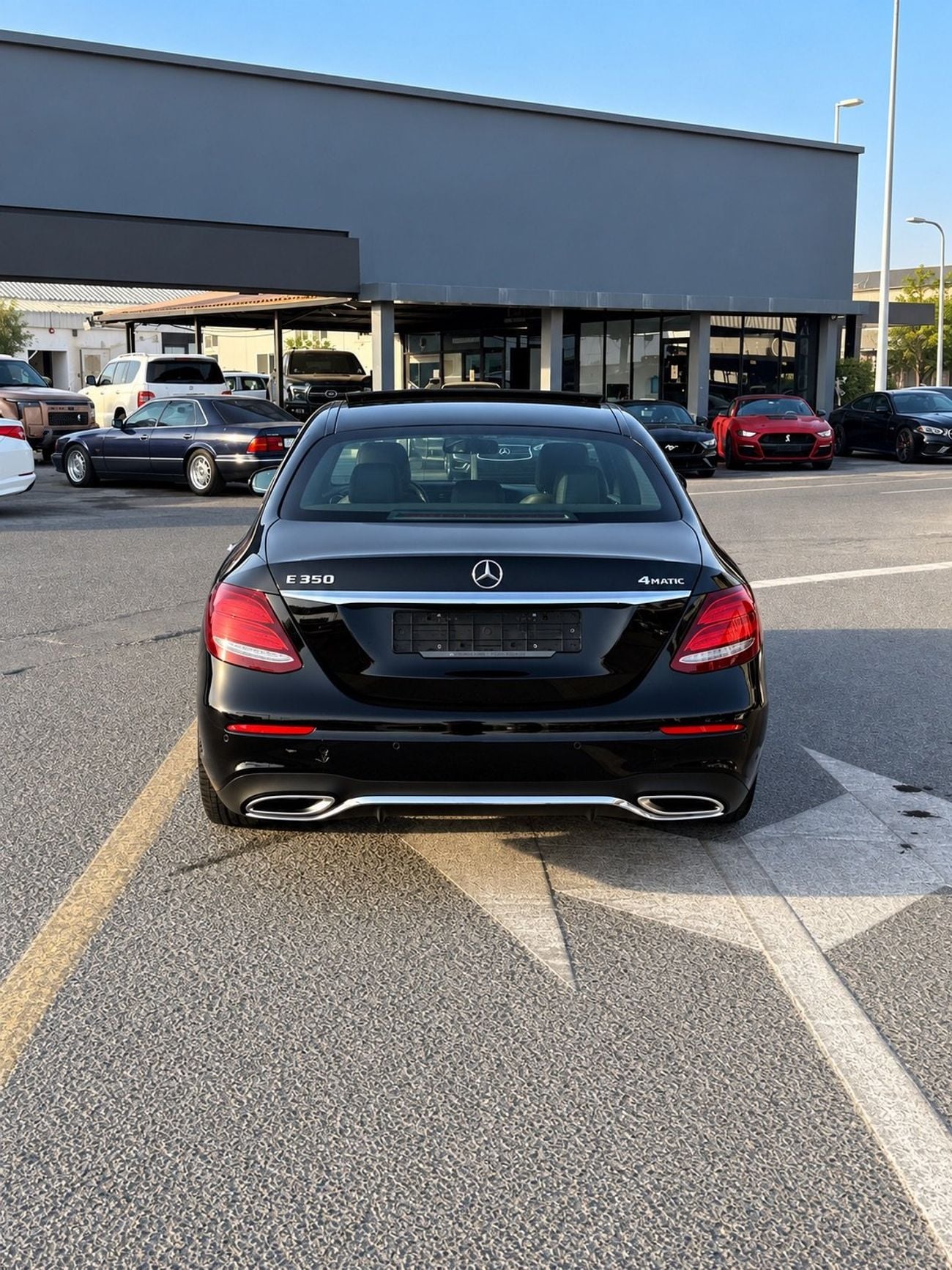 Mercedes Benz E350 AMG Mercedes-Benz E350 4MATIC AMG – 2019