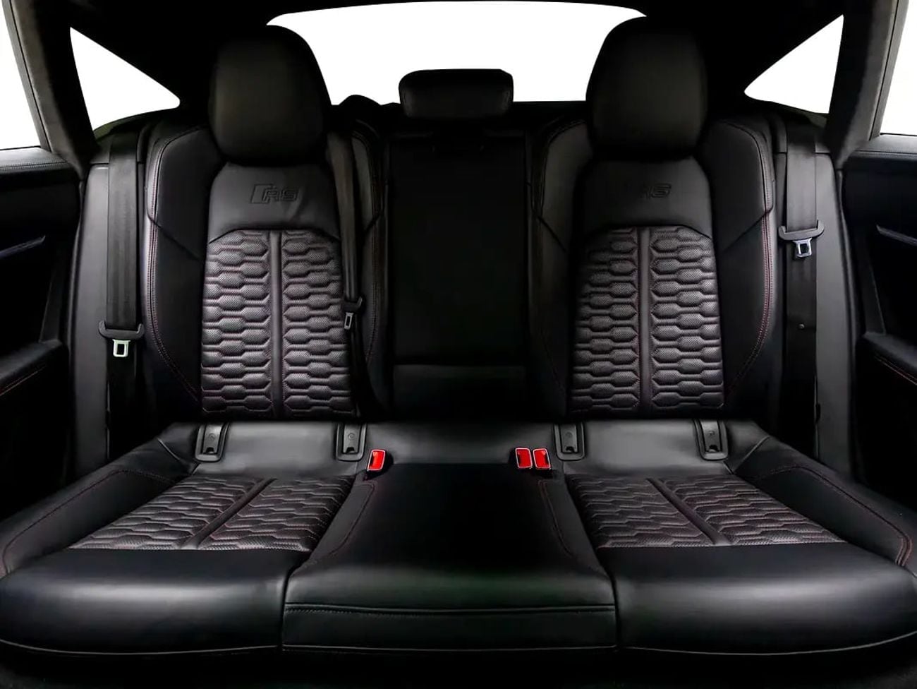 Audi RS7 4.0 TFSI quattro | Clean Carfax | Carbon Ceramic Brakes - Premium Sound System