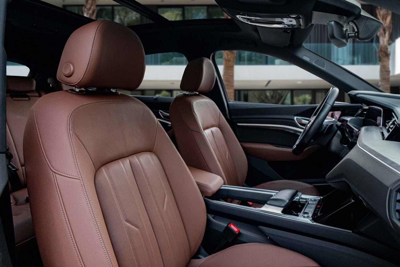أودي اي ترون e tron Q8 e-tron | 4,309 P.M | 0% Downpayment | Audi Warranty!