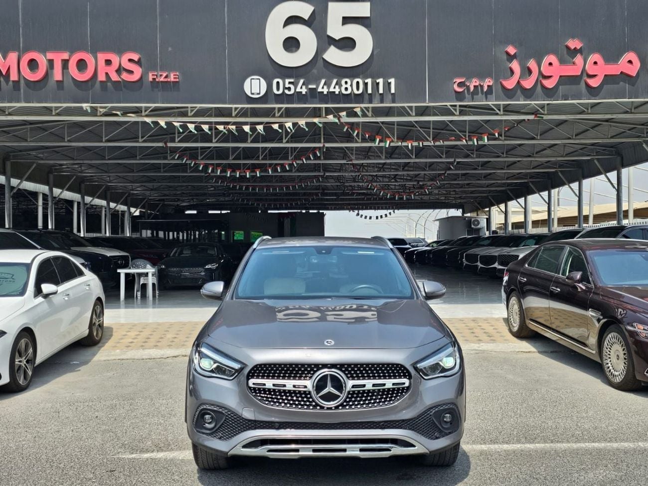 Mercedes Benz GLA250 STANDARD