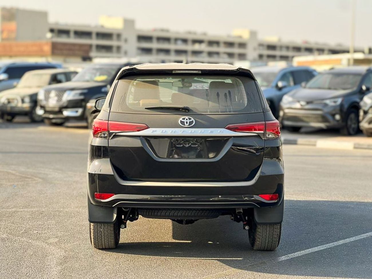 تويوتا فورتونر 2026 TOYOTA FORTUNER 2.4L DSL E - EXPORT ONLY تويوتا فورتشنر 2026، محرك ديزل 2.4 لتر - للتصدير فقط