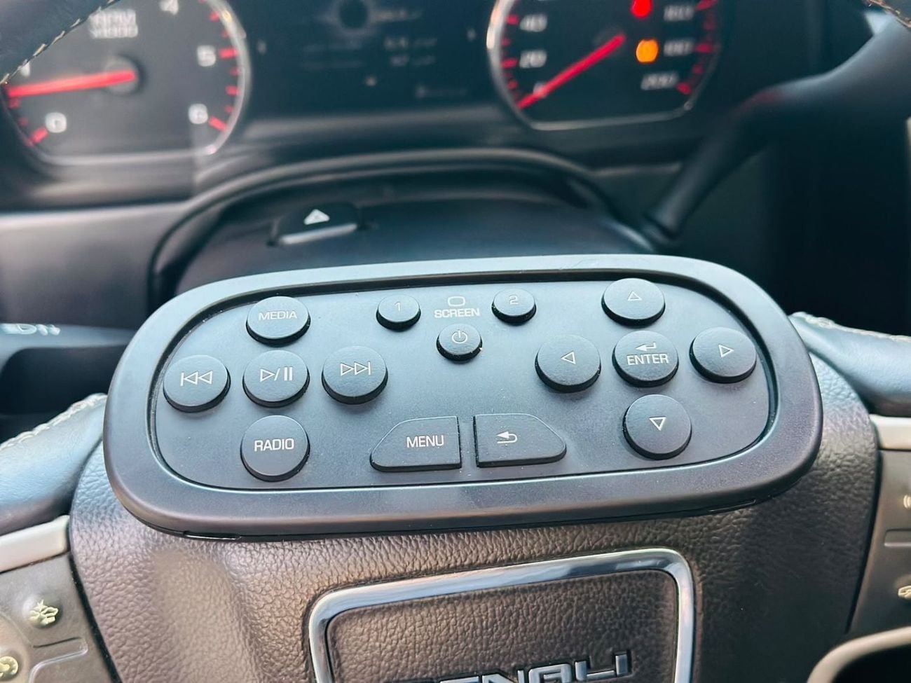 جي أم سي يوكون XL DENALI