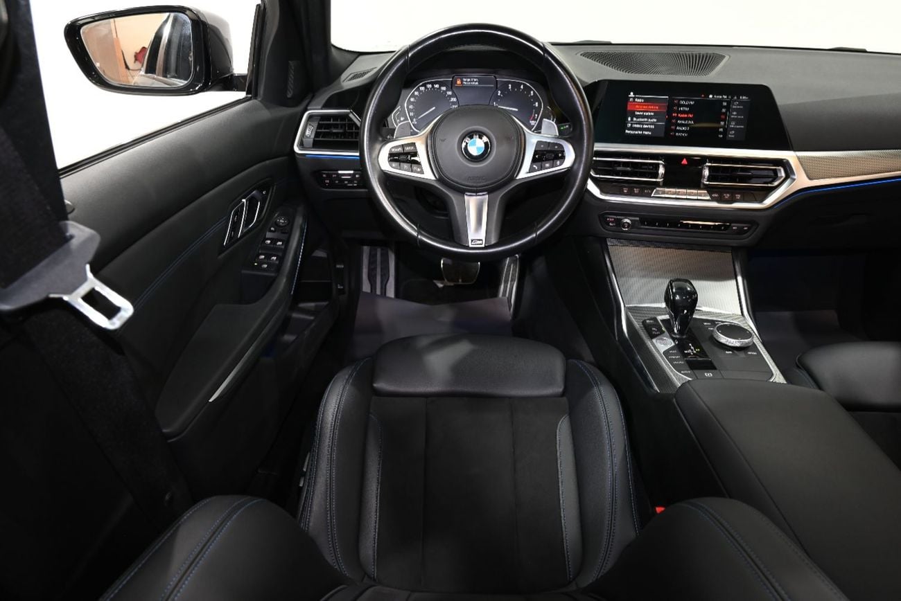 بي أم دبليو 330i إم سبورت بريميوم بي إم دبليو 330i M-Sport موديل 2021، سجل صيانة كامل، ضمان لمدة عام، حالة ممتازة، خليجية