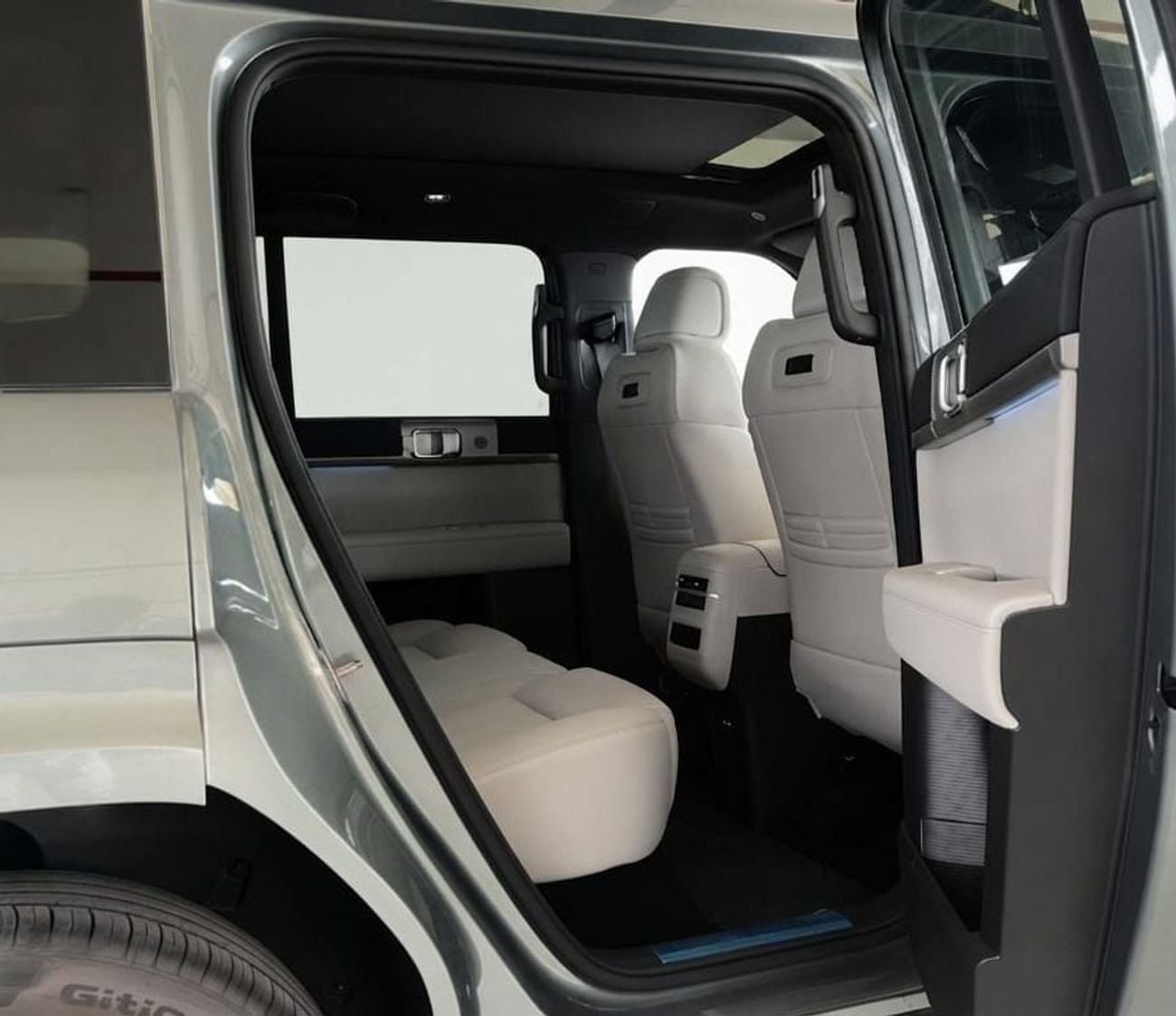 BYD Leopard 7 . Export Price