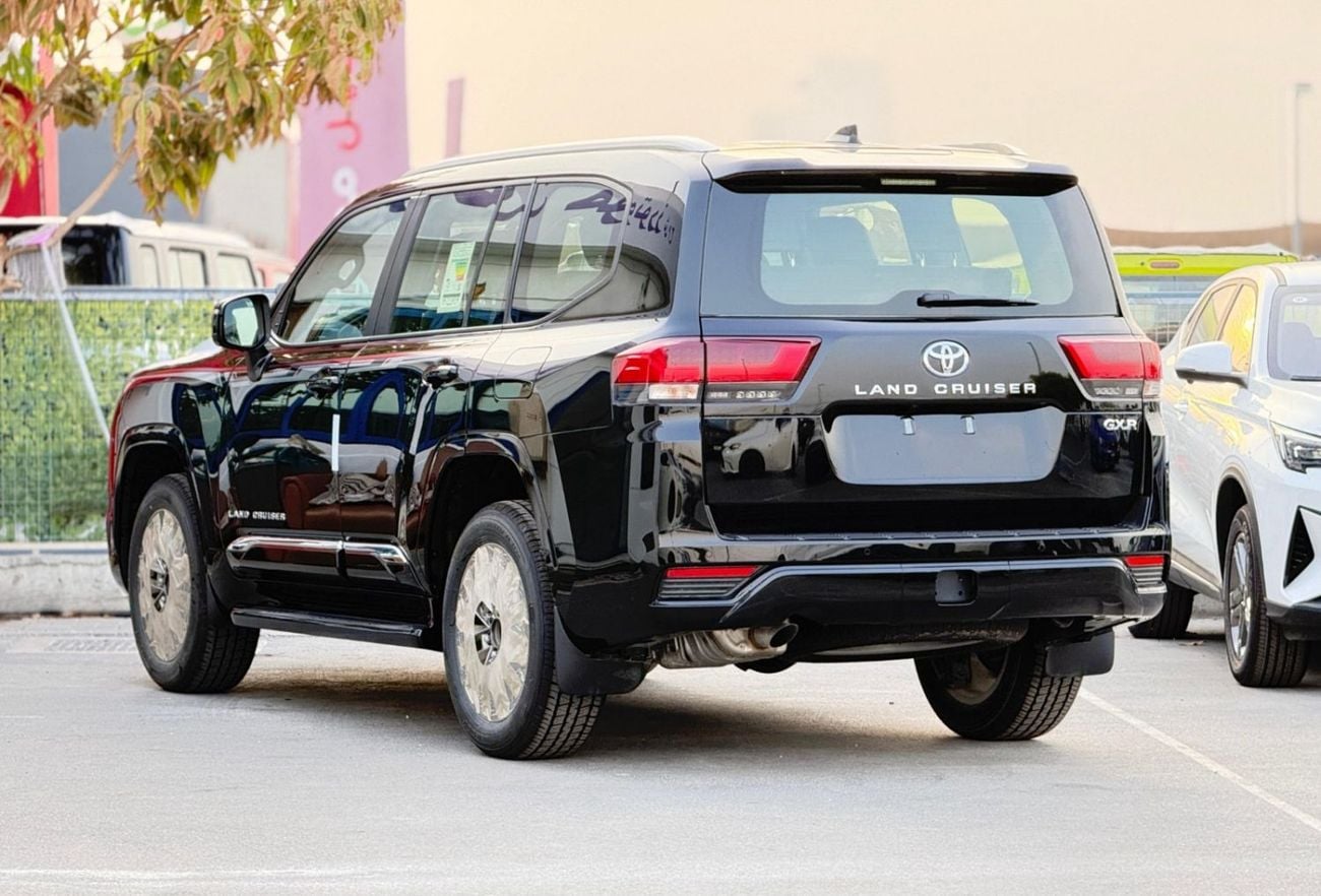 Toyota Land Cruiser LC300 GXR | 4.0L V6 PETROL | POWER WITH LEATHER SEATS | DVD CAMERA WITH SUNROOF | 2026MY