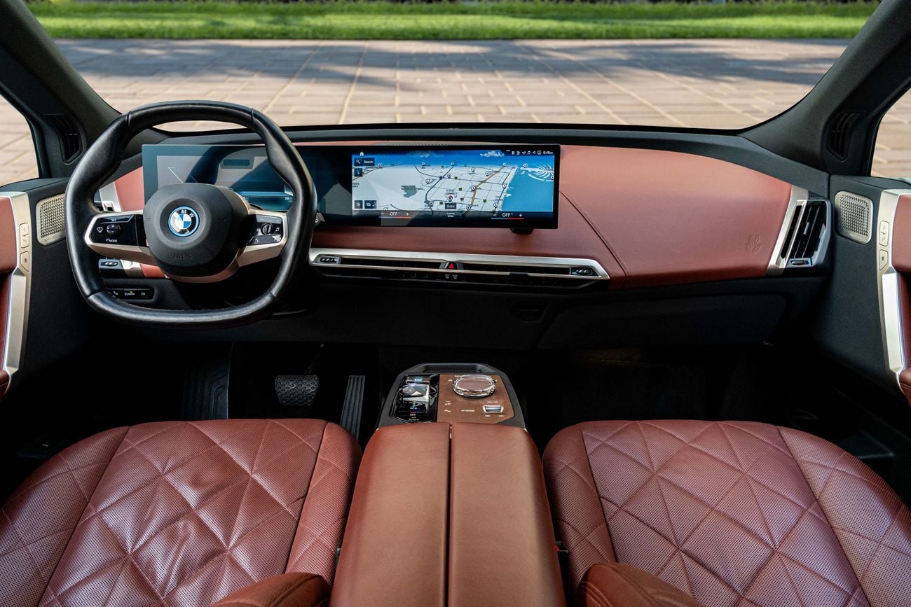 BMW iX XDRIVE40 | 3,330 P.M | 0% Downpayment | BMW Warranty!