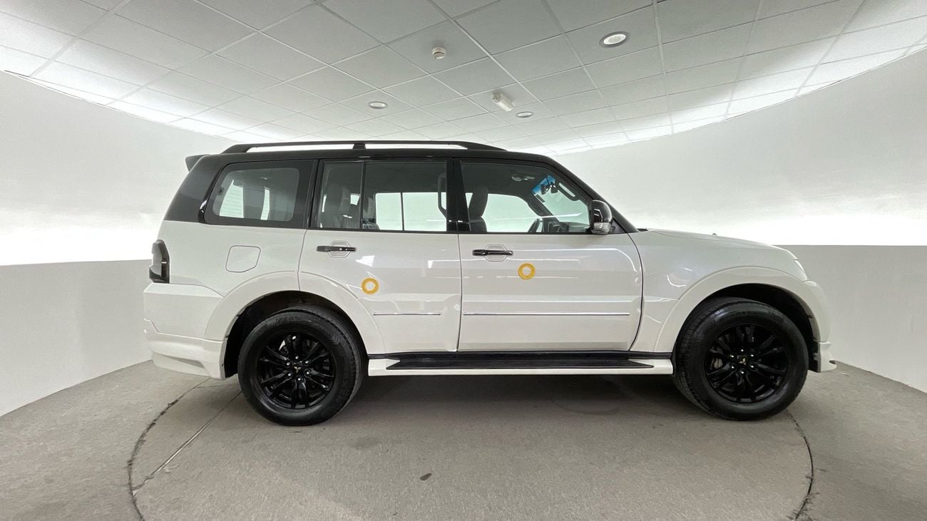 Mitsubishi Pajero GLS H/L SIGNATURE EDI | Guaranteed Warranty | 0 Down Payment
