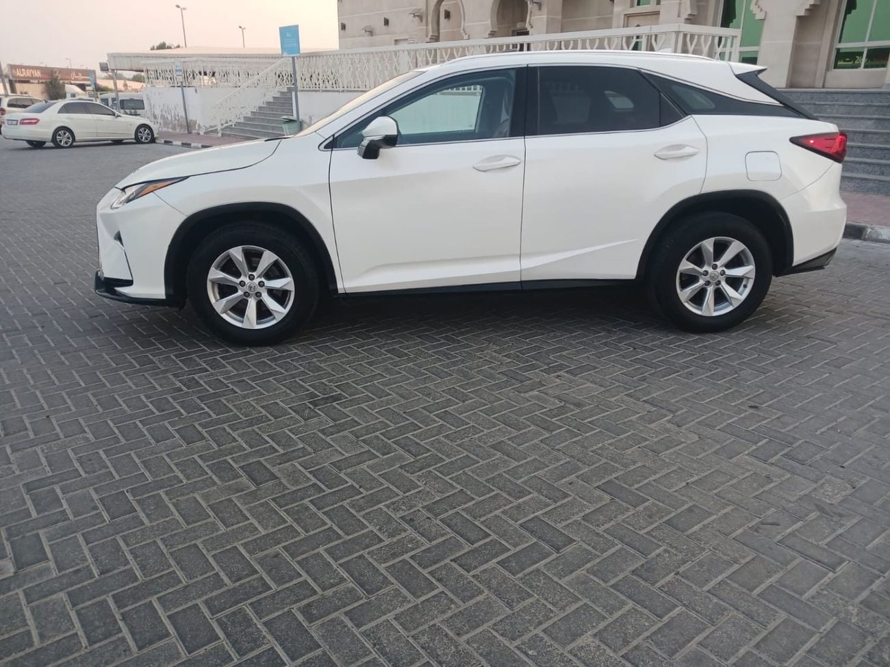 لكزس RX 350 2017