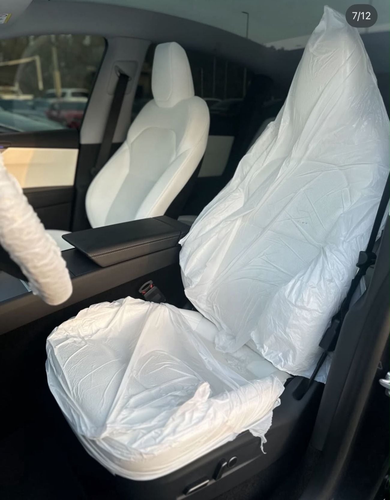 Tesla Model Y LONG RANGE