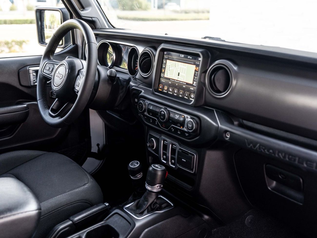 Jeep Wrangler SPORT