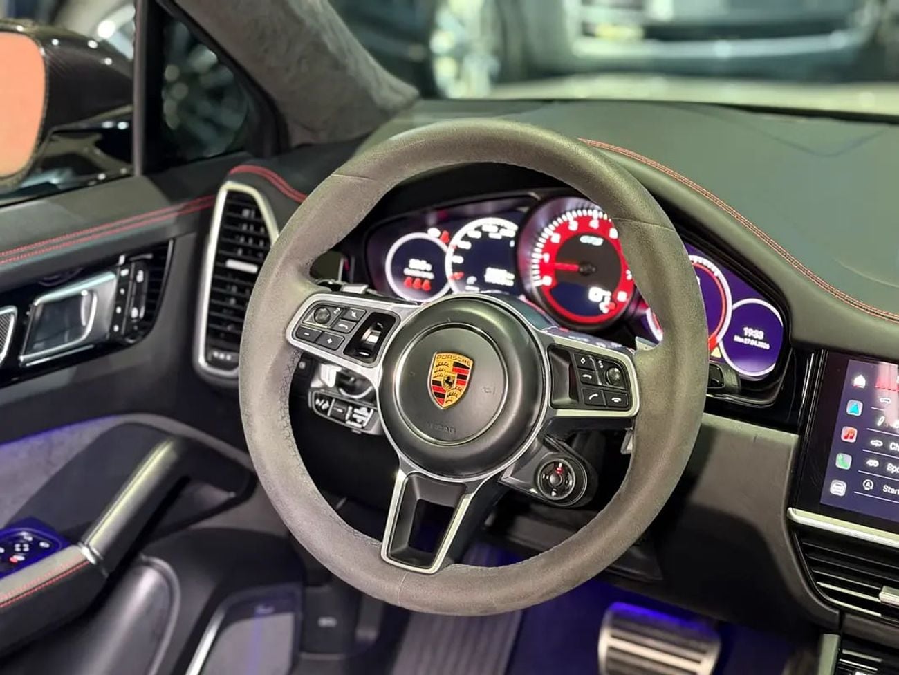 Porsche Cayenne GTS COUPE GTS GCC FHS