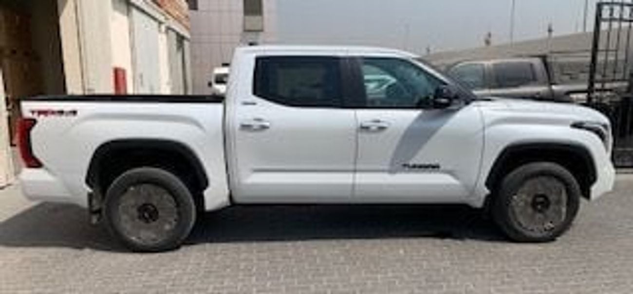 Toyota Tundra SR TOYOTA C/MAX SR5 TRD LIMITED