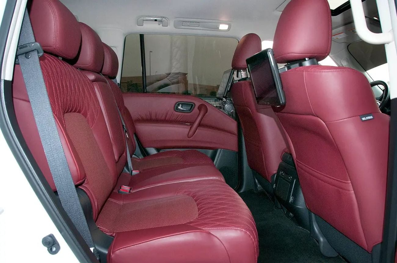 Nissan Patrol LE PLATINUM CITY | GCC Specs | Dealer Warranty And Service Contract