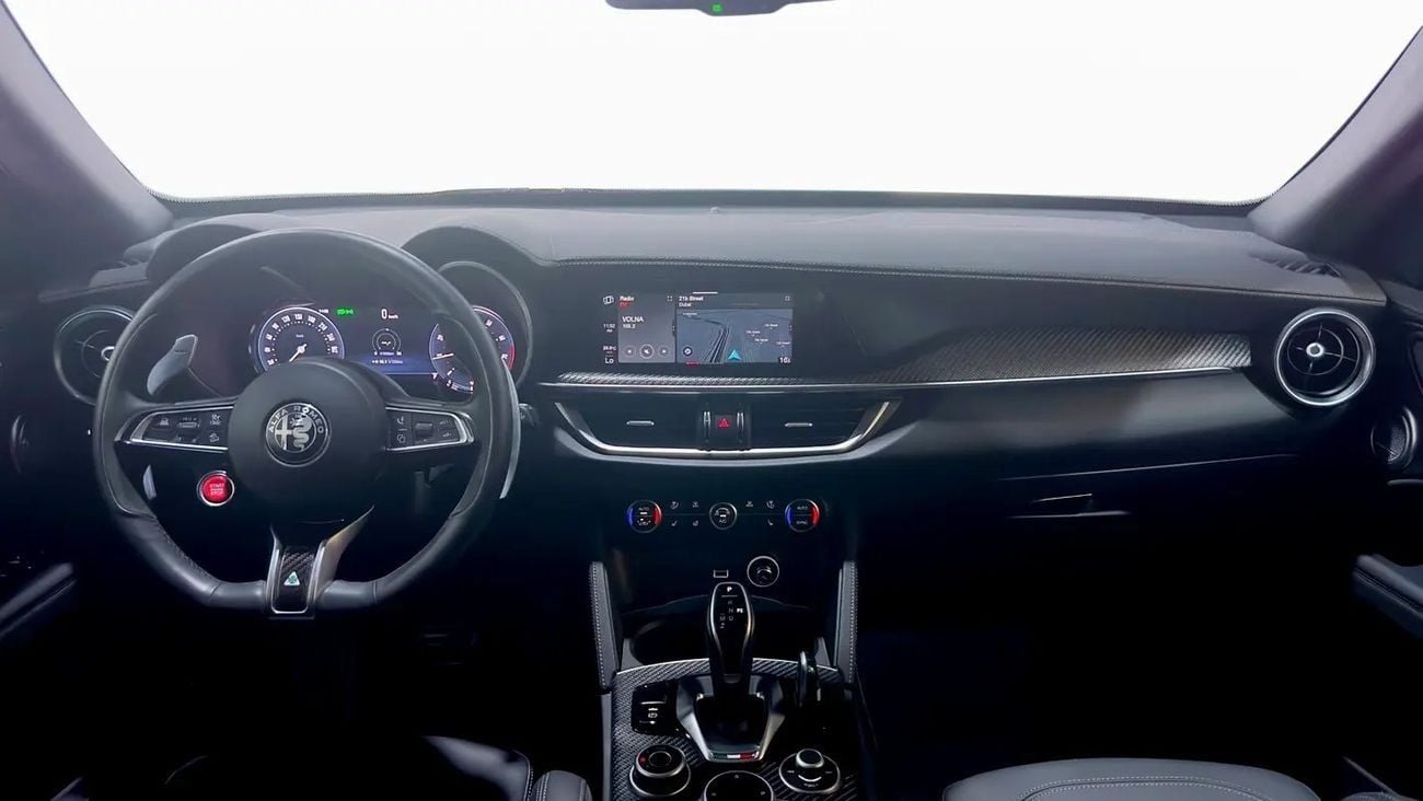 ألفا روميو ستيلفيو QUADRIFOGLIO | ٢٠٢٤ | عطلة نهاية أسبوع ألفا | ١٨-٢١ سبتمبر | ضمان وخدمة جارجاش | تأمين مجاني | تمويل ابتداءً من ٠