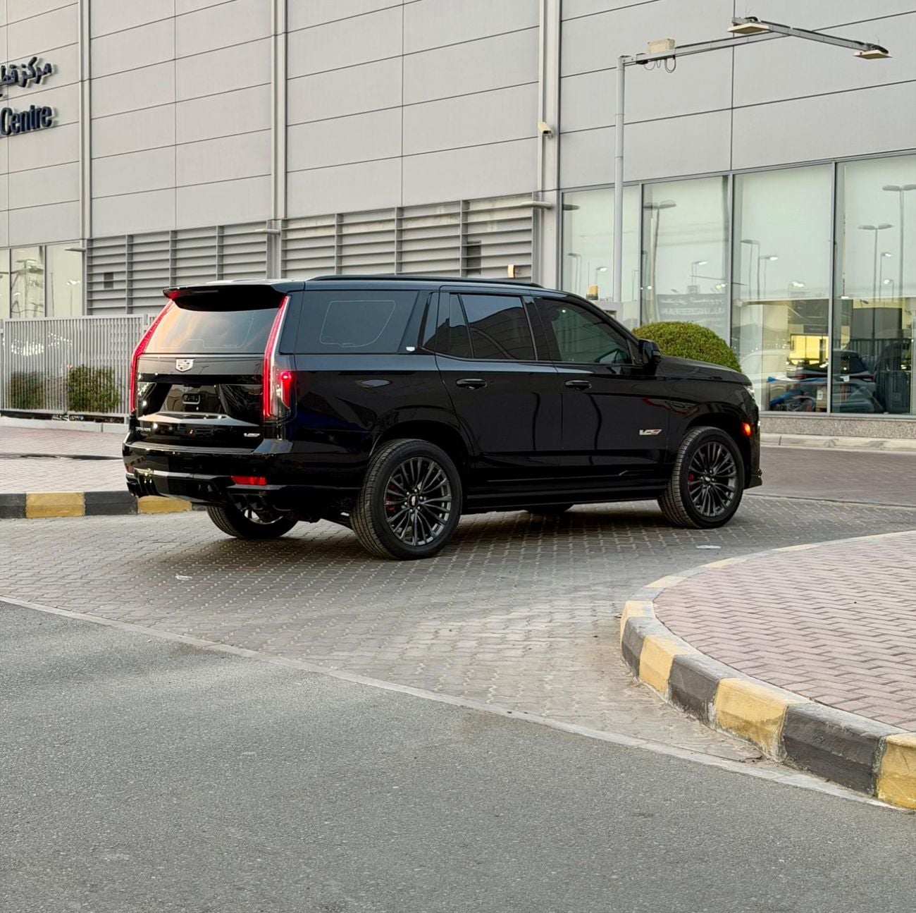 Cadillac Escalade ESV V SERIES