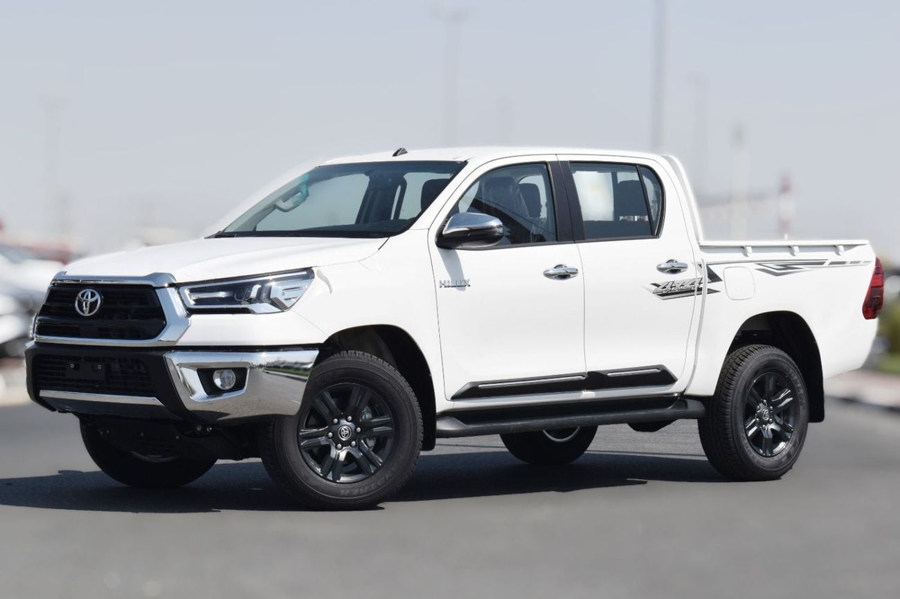 Toyota Hilux GLX MT 2.7 PETROL