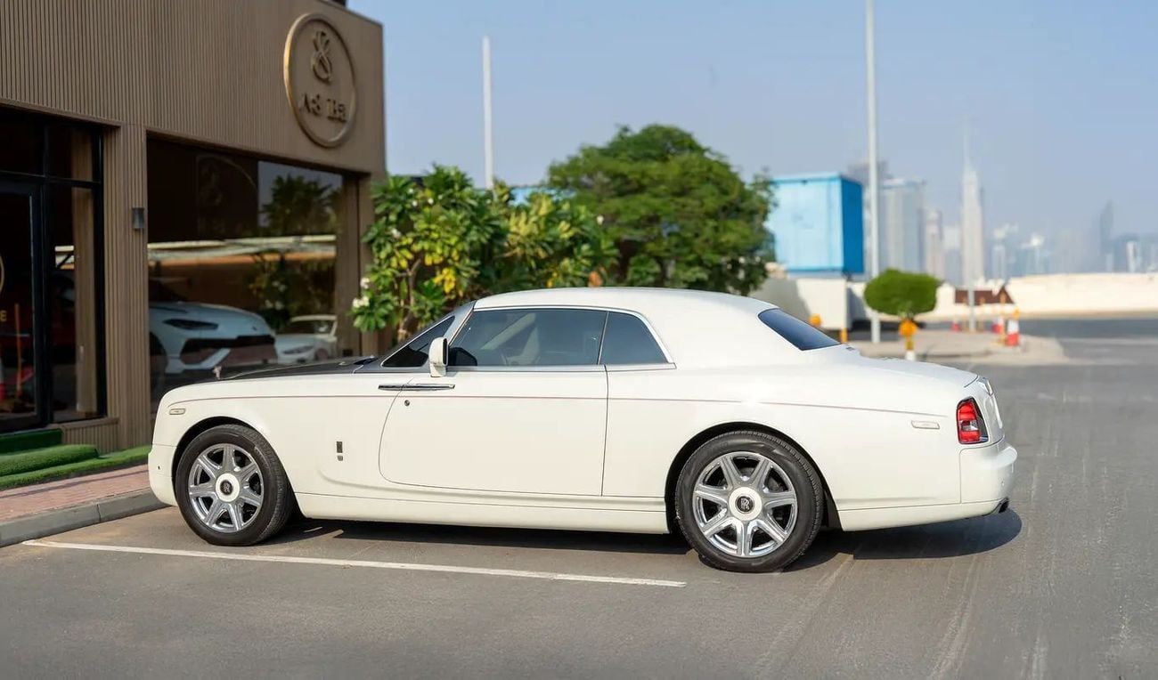 Rolls Royce Phantom COUPE Rolls-Royce Phantom 2016
