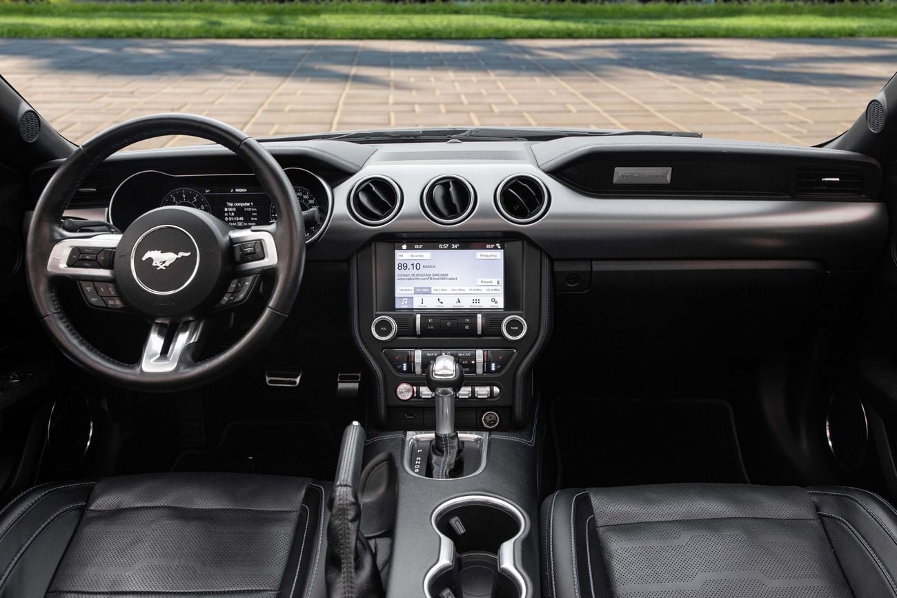 فورد موستانج Mustang GT V8 Convertible | 2,350 P.M | 0% Downpayment | Full Ford Service History (Al Tayer)