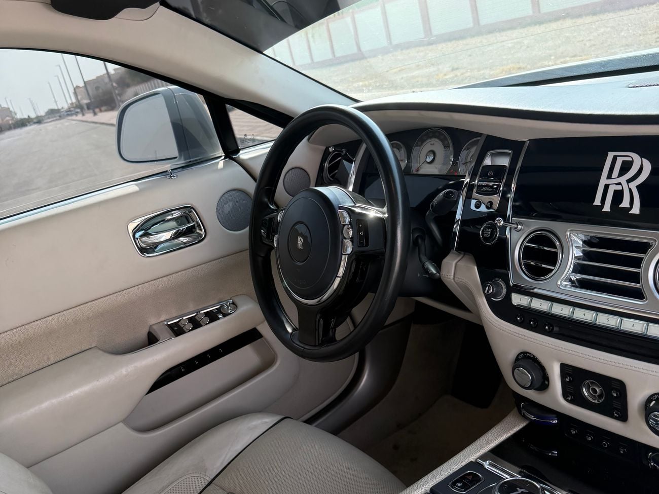 Rolls Royce Wraith STANDARD