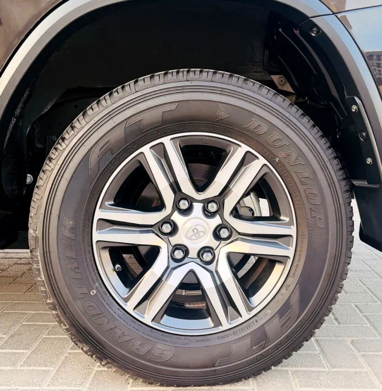 Toyota Fortuner EXR