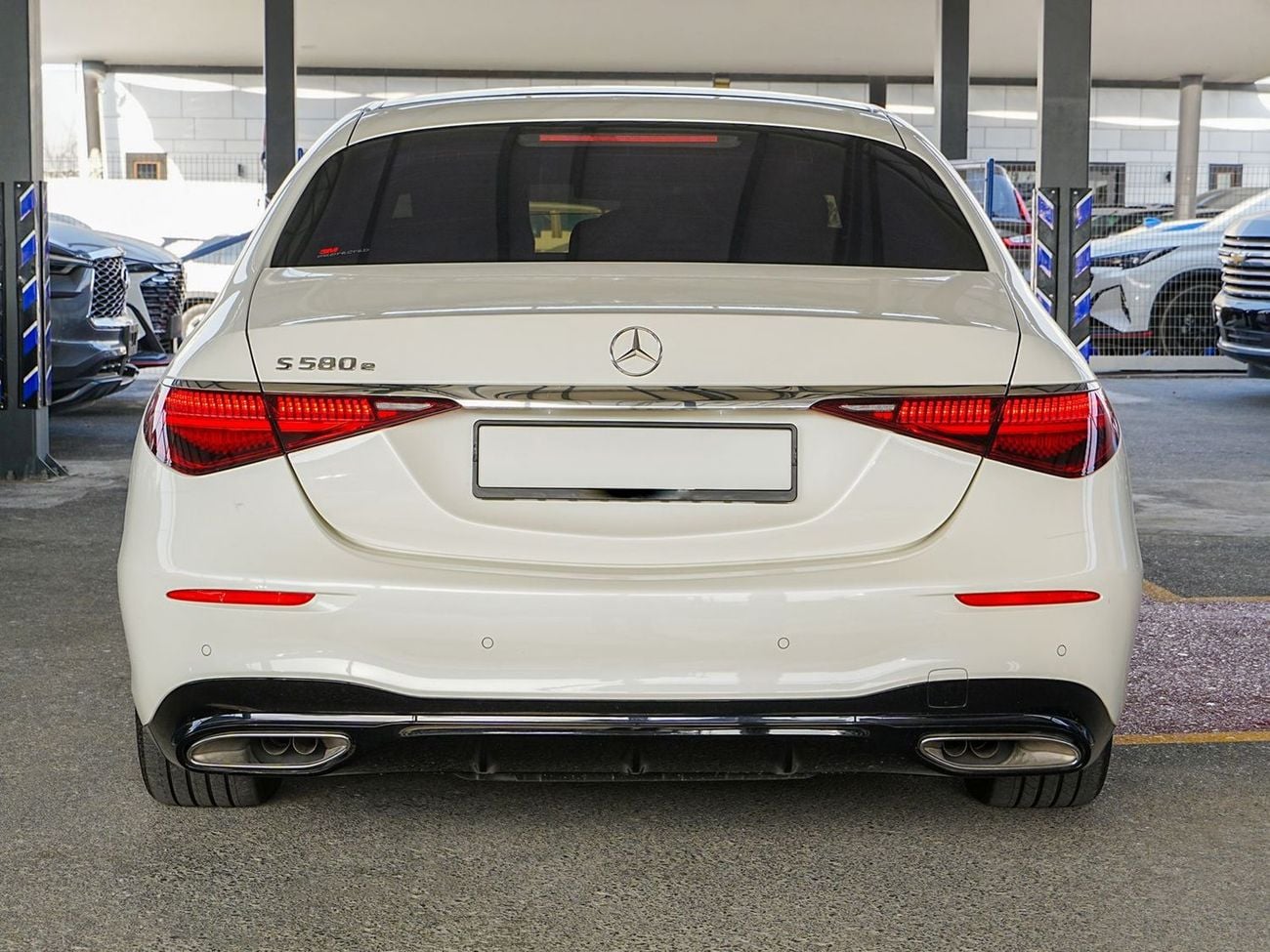 مرسيدس بنز S 580 e