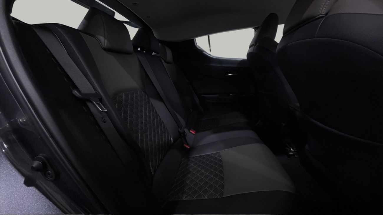 Toyota C-HR VX 2023 | AED 1125/Month | 0 DP | 30 Day Return | Warranty | Service History