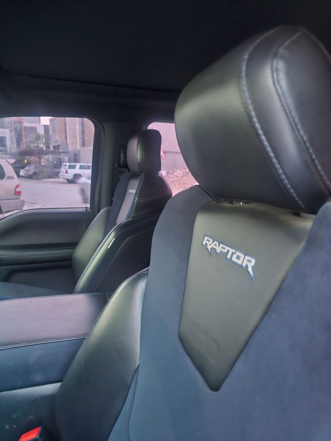 Ford F-150 RAPTOR CREW CAB LUX