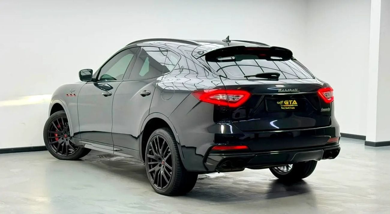 Maserati Levante Trofeo, Warranty, Carbon Fiber Interior, Excellent Condition, GCC