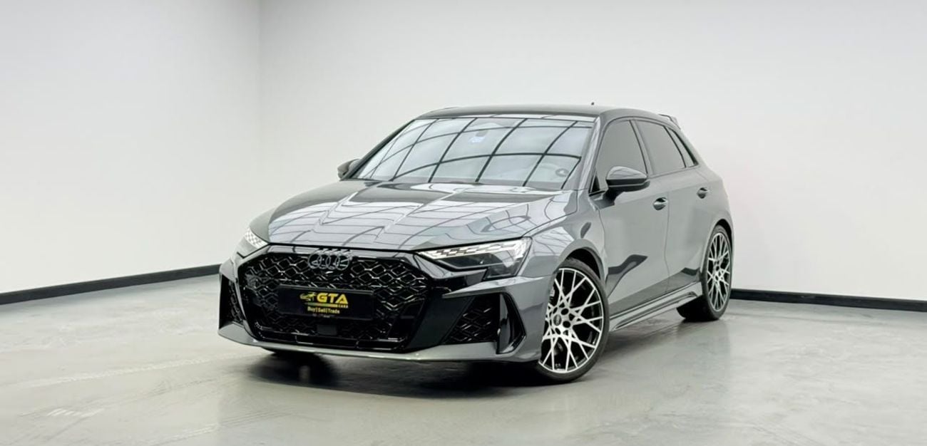 Audi RS3 TFSI SPORTBACK 2026 Audi RS3 Sportback, 2030 Audi Warranty + Service Pack, Carbon Fiber Package, Low Km, GCC