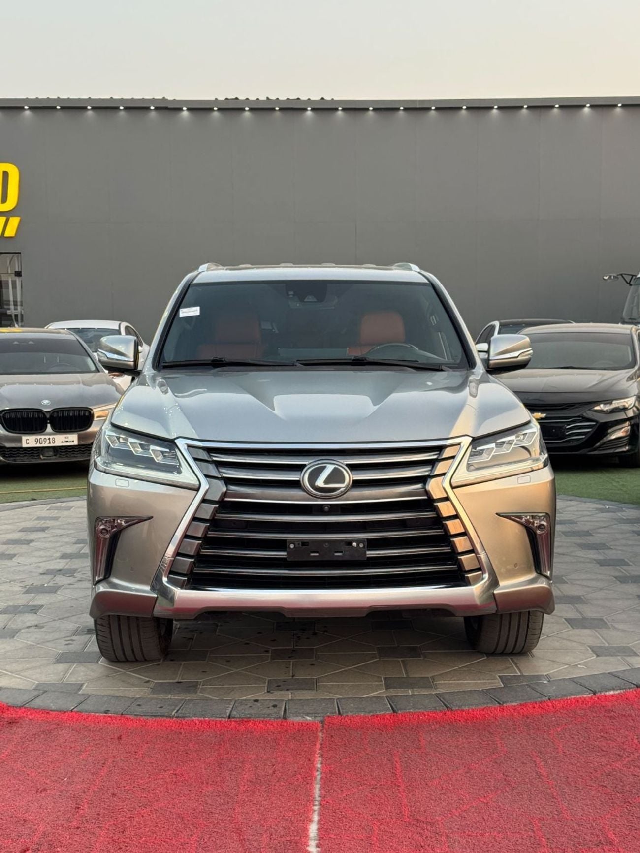 لكزس LX 570 PLATINUM
