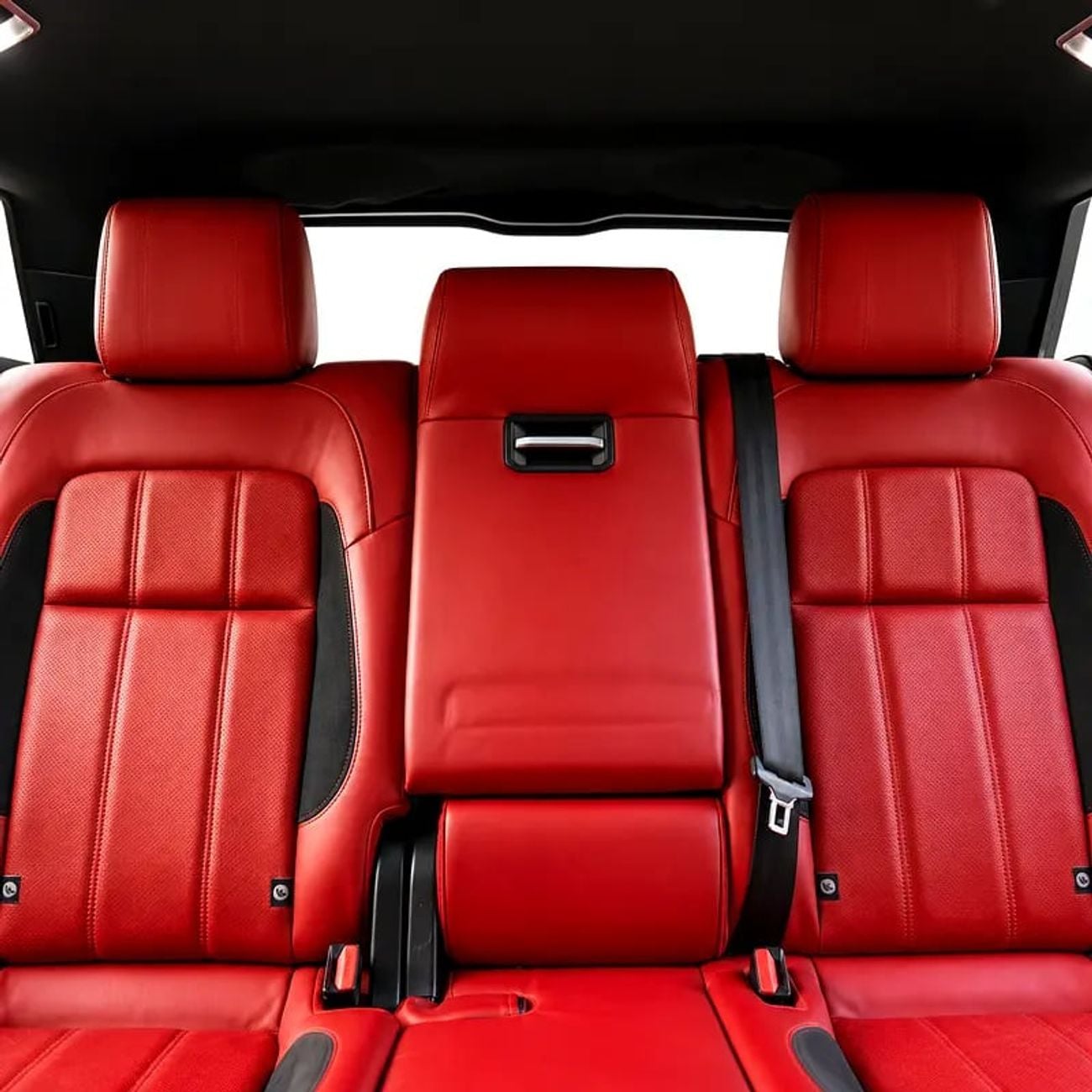 Land Rover Range Rover Sport HSE DYNAMIC 2,586 P.M • 0% Downpayment • HSE Dynamic • 1 Year Warranty
