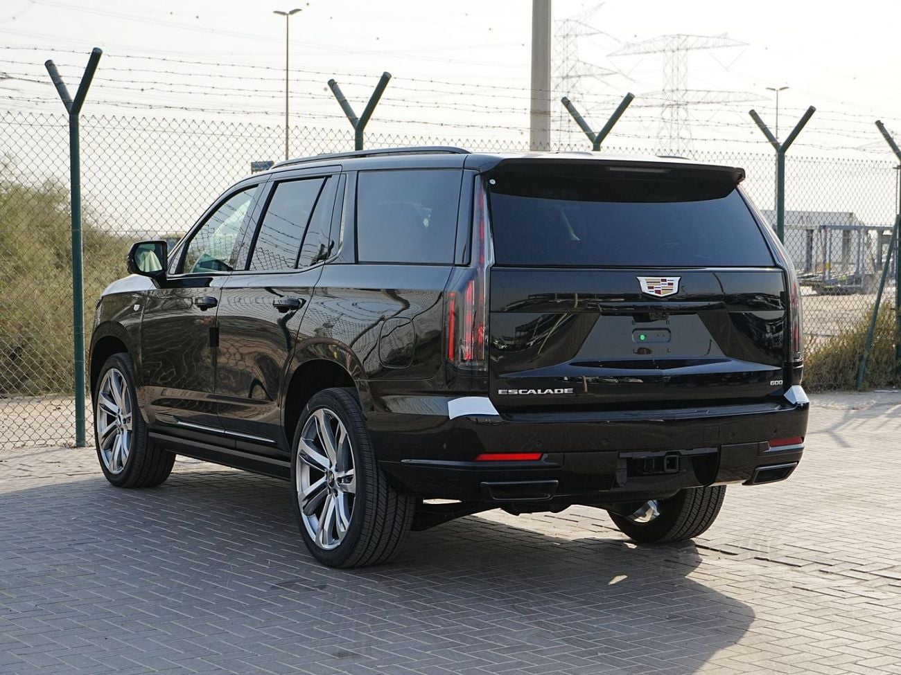 Cadillac Escalade SPORT PLATINUM VIP SEATS