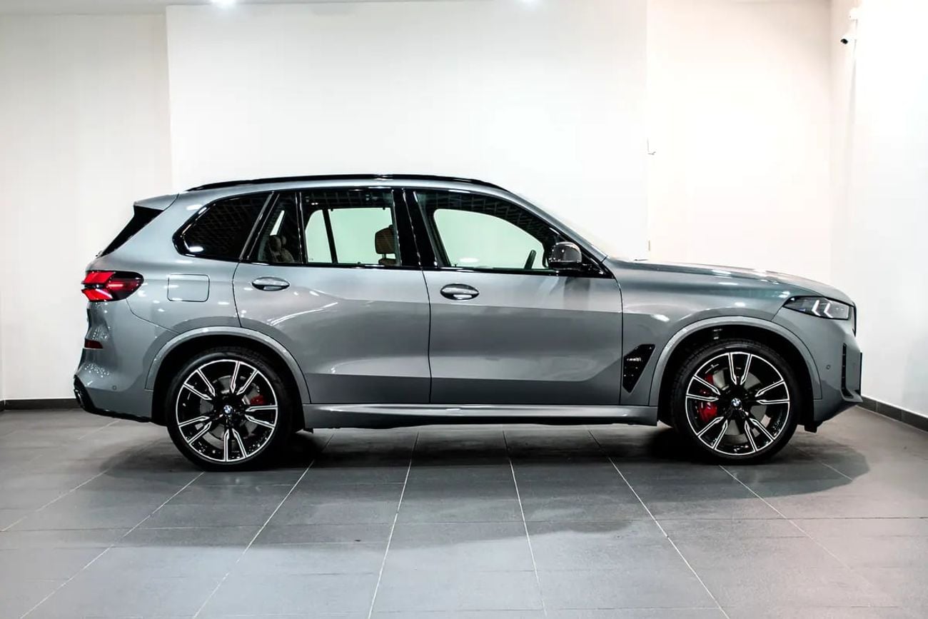 BMW X5 M60i M Performance Luxury