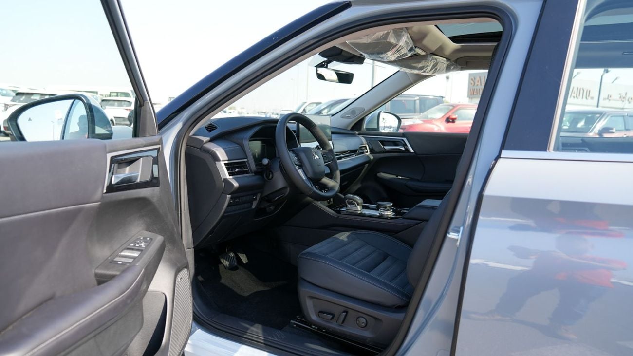 Mitsubishi Outlander HIGH LINE Brand New – 2.5L Petrol 4WD Automatic – G06 – GCC 2026 – Export Only