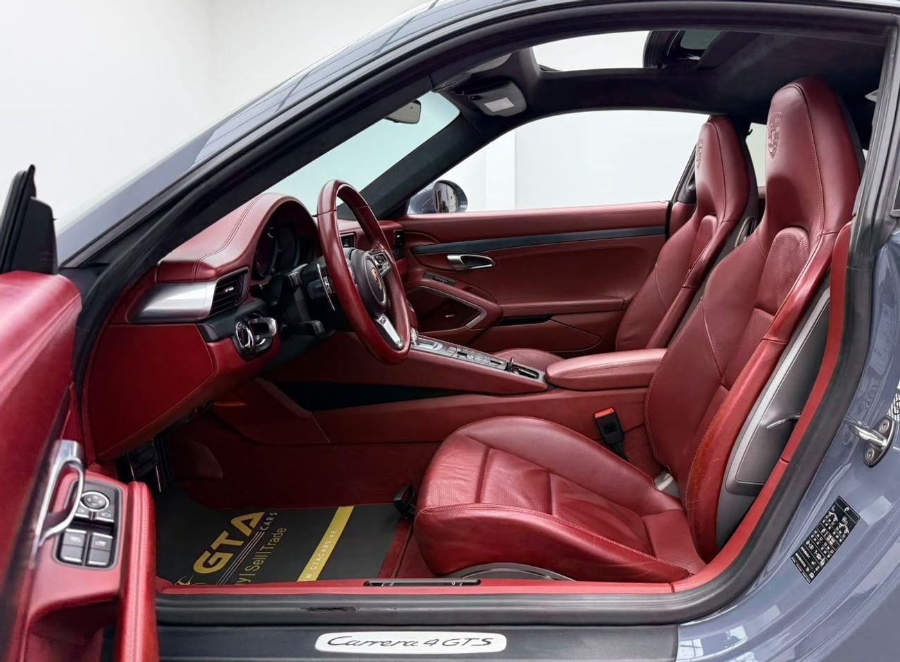 Porsche 911 2017 Porsche 911 Carrera 4 GTS, 2026 Porsche Warranty, Full Porsche Service History, GCC