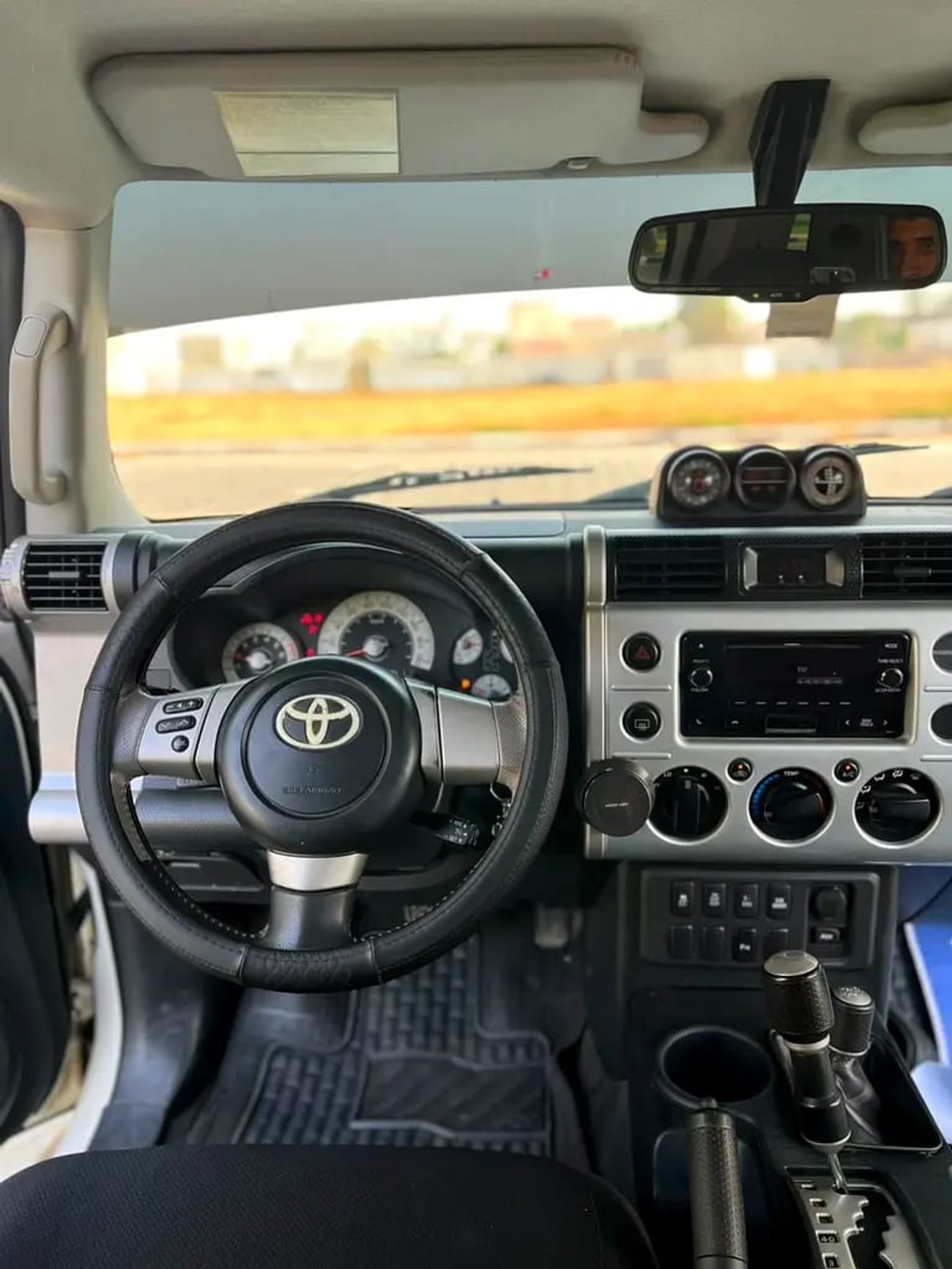 تويوتا إف جي كروزر BASE Well Maintained | GCC Specs | Off-Road Ready